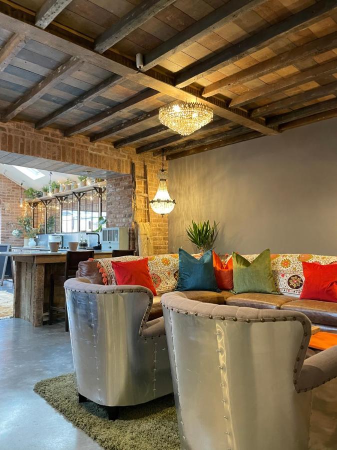 The Walled Garden At Cheshire Boutique Bathhouse Nantwich Bagian luar foto