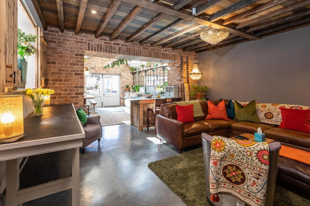 The Walled Garden At Cheshire Boutique Bathhouse Nantwich Bagian luar foto